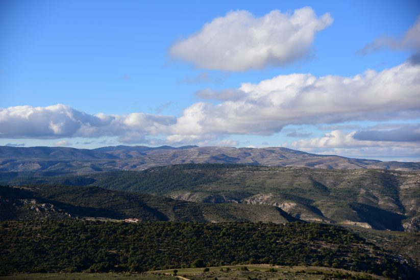 Sierra-de-Majalinos-visto-desde-el-Maestrazgo