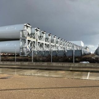 2025 Aerogeneradores en el aeropuerto de Caudé